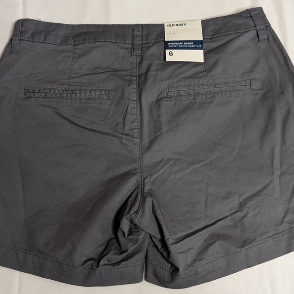 Old Navy Passe Partout Gray 5" Shorts Size 6 NWT MSRP $22.99 - Picture 6 of 6